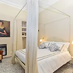 Tohouse 4* Turín