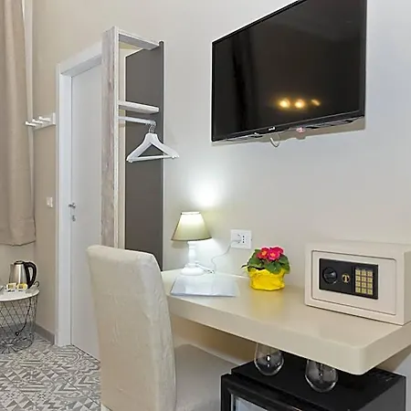 Tohouse 4* Turín