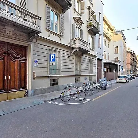 Tohouse 4* Turín