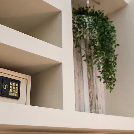 Tohouse ベッド・アンド・ブレックファスト