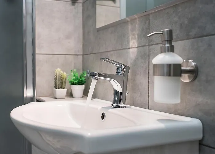 ベッド・アンド・ブレックファスト Tohouse 4*