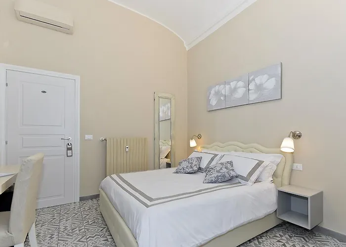 Tohouse 4* Турин