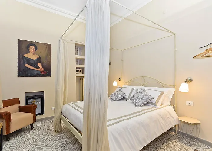 Tohouse 4* Torino