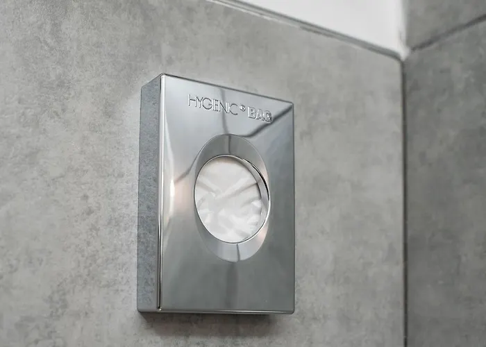 Tohouse تورينو